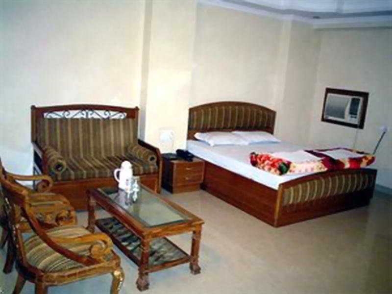 Hotel B Continental Delhi  Cameră foto